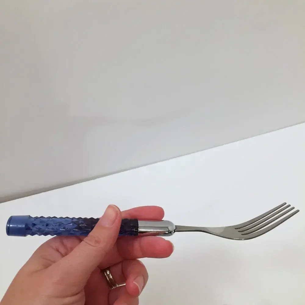 Lot of 10 Lucite Acrylic Plastic Handle Flatware Blue Faceted Diamond